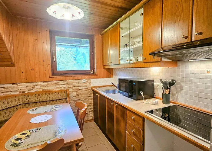 For 3, Balcony, Nature, Close To Bled アパート *