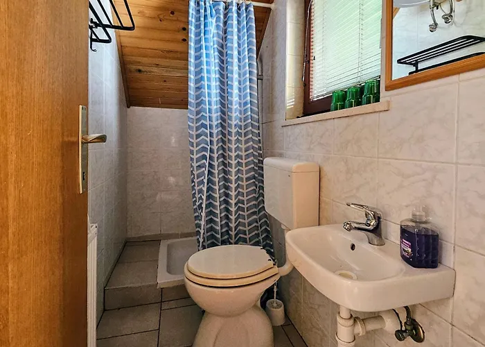 For 3, Balcony, Nature, Close To Bled アパート *